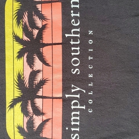 Simply Southern Black SS tee size small Just Doing My Best - Picture 5 of 6